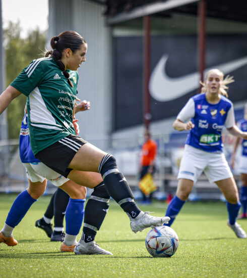 Vifk women footballers playing football with JyPK players in Vaasa Lemonsoft stadium.