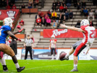 20230728 Vaasa, FINLAND. VAAHTERALIIGA: Wasa Royals - United Newland Crusaders Lohja.
Crusaders #20 Ben Hellett punting.
Photo: Samppa Toivonen / APOLLO PHOTO