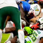 20230811 Vaasa, FINLAND. VAAHTERALIIGA: Wasa Royals - Seinäjoki Crocodiles.
Wasa Royals #20 Jose Penesumbu vs. Seinäjoki Crocodiles #25 Eric Irvin.
Photo: Samppa Toivonen / APOLLO PHOTO