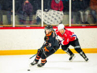 20231017 Uusikaarlepyy, FINLAND. SUOMI-SARJA: MuIK Hockey Munsala - Järvenpään Haukat.
Haukat #16 Arttu Virtanen.
Photo: Samppa Toivonen / APOLLO PHOTO