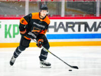 20231020 Vaasa, FINLAND. U20 SM-Sarja: Vaasan Sport - Kouvolan KooKoo.
KooKoo #6 Atte Rajala.
Photo: Samppa Toivonen / APOLLO PHOTO