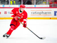 20231020 Vaasa, FINLAND. U20 SM-Sarja: Vaasan Sport - Kouvolan KooKoo.
Sport #98 Valtteri Haataja.
Photo: Samppa Toivonen / APOLLO PHOTO