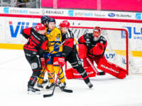 20231025 Vaasan Sähkö Areena Vaasa, FINLAND. LIIGA: Vaasan Sport - Rauman Lukko.
Traffic at Sport goal.
Photo: Samppa Toivonen / APOLLO PHOTO