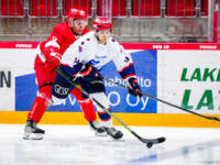 20240105 Vaasa, FINLAND. U20 SM-Sarja: Vaasan Sport - Helsingin IFK.
Sport #8 Kasper Seppälä, HIFK #14 Oliver Holttinen.
Photo: Samppa Toivonen / APOLLO PHOTO