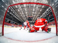 20240105 Vaasa, FINLAND. U20 SM-Sarja: Vaasan Sport - Helsingin IFK.
Sport #53 Masi Härkönen torjumassa.
Photo: Samppa Toivonen / APOLLO PHOTO