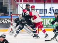 20241205 Turku, FINLAND. LIIGA: TPS Turku - Vaasan Sport.
Oliver Lauridsen #7, TPS and Kalle Miketinac #80, Sport battle in front of the TPS net.
Photo: Mika Kylmäniemi / APOLLO PHOTO
