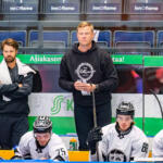 20250801 Kivikylän Areena Rauma, FINLAND. PITSITURNAUS: Vaasan Sport - TPS
TPS valmentaja Mikko Koivu
Photo: Pasi Suokko / APOLLO PHOTO