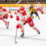 20250822 Kraft Arena, Skellefteå, Sweden. Preseason: Skellefteå AIK - Vaasan Sport
Vaasan Sport #4 Miika Tiihonen
Vaasan Sport #12 Anton Stråka
Photo: Pasi Suokko / APOLLO PHOTO