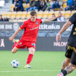20250927 Seinäjoki, FINLAND. VEIKKAUSLIIGA, Mestaruussarja: SJK - FC Inter
FC Inter #5 Albin Granlund
Photo: Pasi Suokko / APOLLO PHOTO
