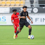 20250927 Seinäjoki, FINLAND. VEIKKAUSLIIGA, Mestaruussarja: SJK - FC Inter
SJK #23 Armaan Mark Wilson
FC Inter #17 Bismark Ampofo
Photo: Pasi Suokko / APOLLO PHOTO