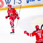 20250923 Vaasan Sähkö Areena Vaasa, FINLAND. LIIGA: Vaasan Sport - Mikkelin Jukurit.
Vaasan Sport #3 Charles Bertrand celebrates a goal.
Photo: Samppa Toivonen / APOLLO PHOTO
