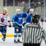 20251010 Lapua, FINLAND. Suomi-sarja: Virkiä Hockey - S-Kiekko
Virkiä Hockey #73 Juho Niemelä
Virkiä Hockey #12 Janne Riihimäki
S-Kiekko #52 Jesper Pihlava
S-Kiekko #27 Vili Havukainen
Photo: Pasi Suokko / APOLLO PHOTO