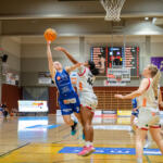 20251011 Lapua, FINLAND. Naisten Korisliiga: Vimpelin Veto - Kouvottaret
Vimpelin Veto #18 Pihla Jaatinen
Kouvottaret #44 Raiana Brown
Kouvottaret #4 Henriikka Vähäuski
Photo: Pasi Suokko / APOLLO PHOTO