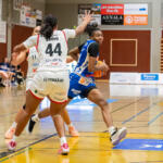 20251011 Lapua, FINLAND. Naisten Korisliiga: Vimpelin Veto - Kouvottaret
Vimpelin Veto #24 Sahara Jones
Kouvottaret #44 Raiana Brown
Kouvottaret #11 Jasmina Jones
Photo: Pasi Suokko / APOLLO PHOTO