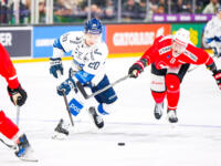 20251106 Tampere, FINLAND. EURI HOCKEY TOUR: Team Switzerland - Team Finland.
Team Finland #20 Pasi Puistola, Team Switzerland #8 Simon Knak
Photo: Samppa Toivonen / APOLLO PHOTO