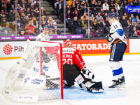 20251106 Tampere, FINLAND. EURI HOCKEY TOUR: Team Switzerland - Team Finland.
Team Finland scores its only goal behind Team Switzerland #20 Rero Berra. Team Finland #13 Jesse Puljujärvi at the grease.
Photo: Samppa Toivonen / APOLLO PHOTO