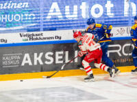 20251217 Mikkeli, FINLAND. LIIGA: Mikkelin Jukurit - Vaasan Sport
Sport #71 Viljami Nieminen
Jukurit #54 Jesper Piitulainen
Photo: Pasi Suokko / APOLLO PHOTO