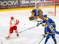 20251217 Mikkeli, FINLAND. LIIGA: Mikkelin Jukurit - Vaasan Sport
Sport #71 Viljami Nieminen
Jukurit #29 Evan Buitenhuis
Jukurit #7 William Worge Kreü
Jukurit #54 Jesper Piitulainen
Photo: Pasi Suokko / APOLLO PHOTO