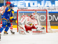 20251217 Mikkeli, FINLAND. LIIGA: Mikkelin Jukurit - Vaasan Sport
Sport #31 Joni Ortio
Sport #7 Hannes Häkkilä
Jukurit #52 Topias Hynninen
Photo: Pasi Suokko / APOLLO PHOTO