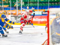 20251217 Mikkeli, FINLAND. LIIGA: Mikkelin Jukurit - Vaasan Sport
Sport #80 Kalle Miketinac
Jukurit #82 Alexander Ruuttu
Photo: Pasi Suokko / APOLLO PHOTO