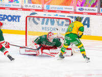 20251227 Vaasa, FINLAND. LIIGA: Vaasan Sport - Tampereen Ilves
Sport #1 Masi Härkönen
Ilves #46 Matic Török
Photo: Pasi Suokko / APOLLO PHOTO