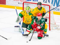 20251227 Vaasa, FINLAND. LIIGA: Vaasan Sport - Tampereen Ilves
Sport #80 Kalle Miketinac
Ilves #40 Mantas Armalis
Ilves #28 John Nyberg
Photo: Pasi Suokko / APOLLO PHOTO