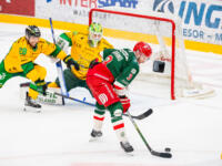 20251227 Vaasa, FINLAND. LIIGA: Vaasan Sport - Tampereen Ilves
Sport #3 Charles Bertrand
Ilves #40 Mantas Armalis
Ilves #28 John Nyberg
Photo: Pasi Suokko / APOLLO PHOTO